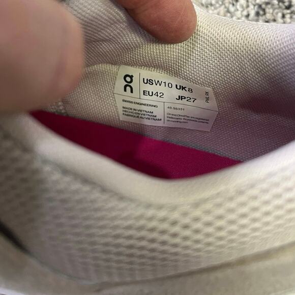 On Cloud the Roger Shoes - Picture 8 of 11